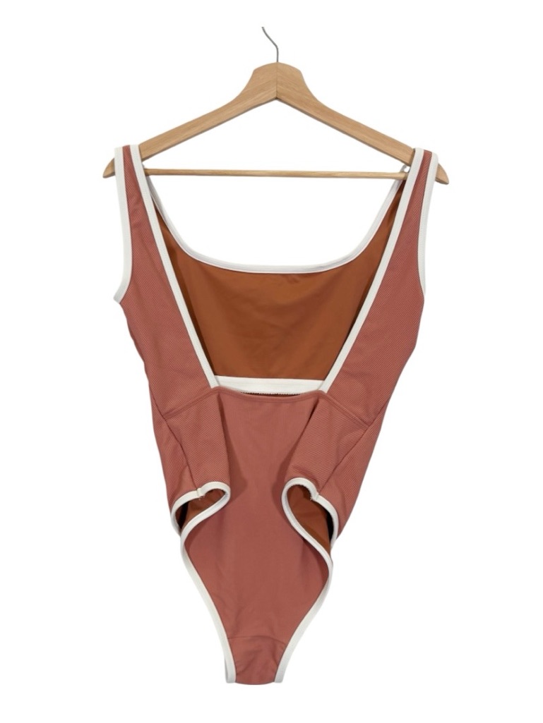Lainsnow Ocean Isle Ribbed One Piece Swimsuit Size Medium — image 3 of 8